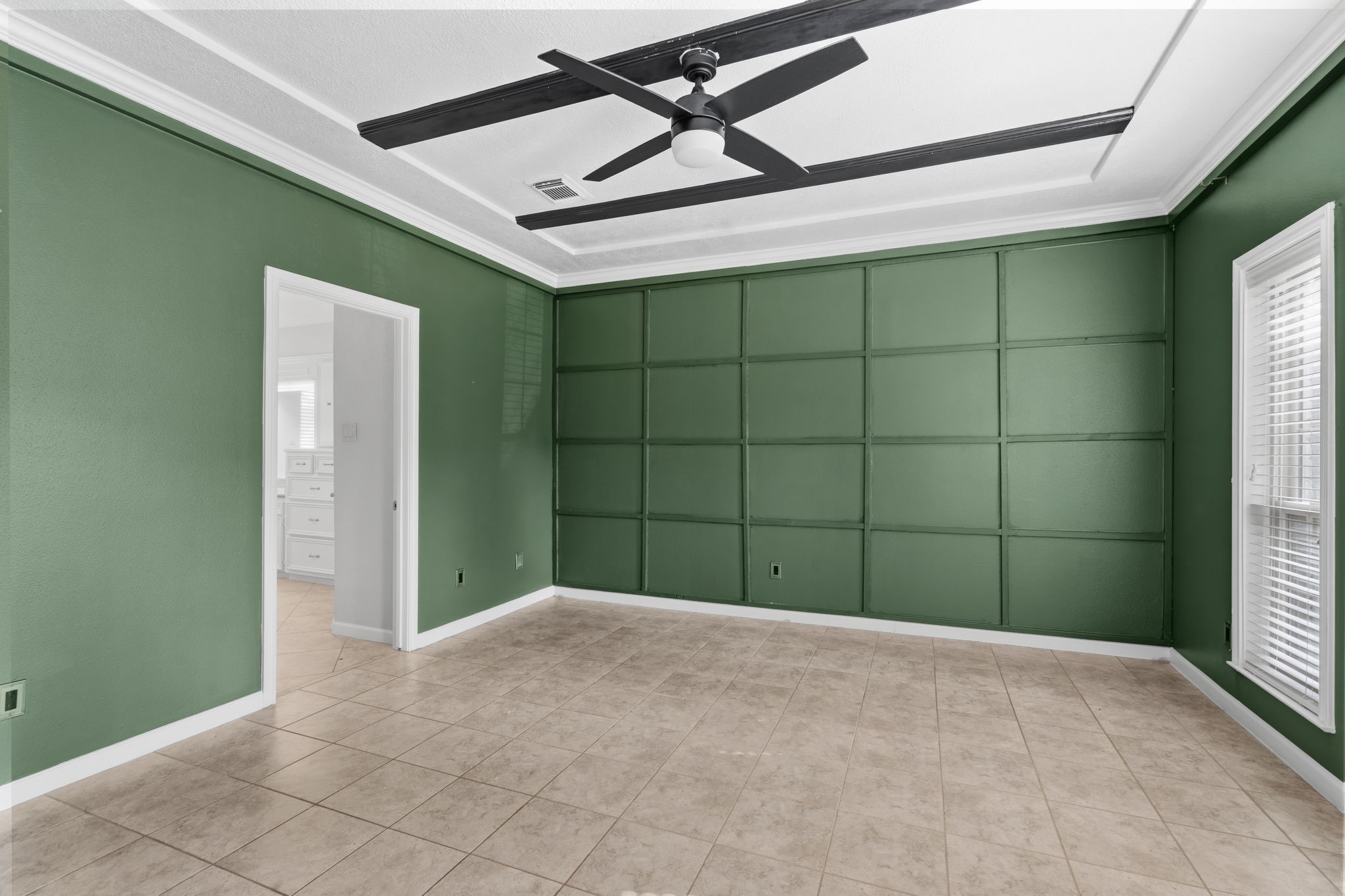18326 Lake Oaks Drive Spring, TX 77388 - Photo 7 of 37 Primary bedroom