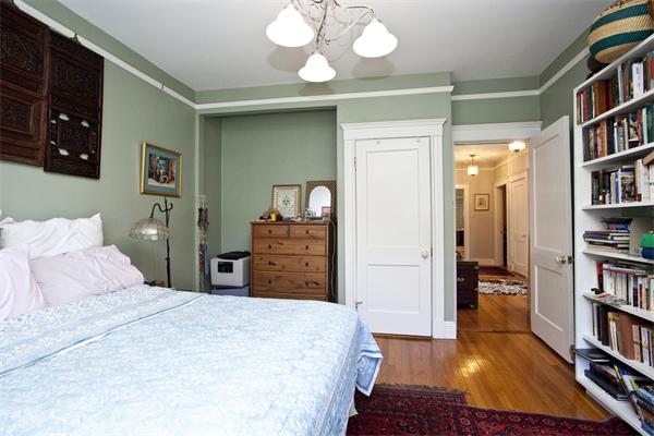 35 University Road, Unit 3 Brookline, MA 02445 - Photo 14 of 17 Gallery Image 14