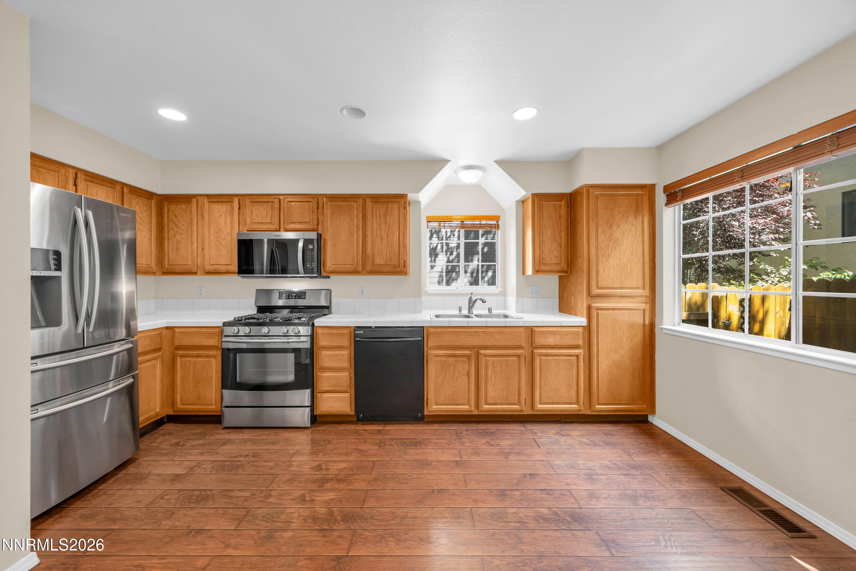 2650 Plumas Street, Unit 16 Reno, NV 89509 - Photo 6 of 30 10_img_7920