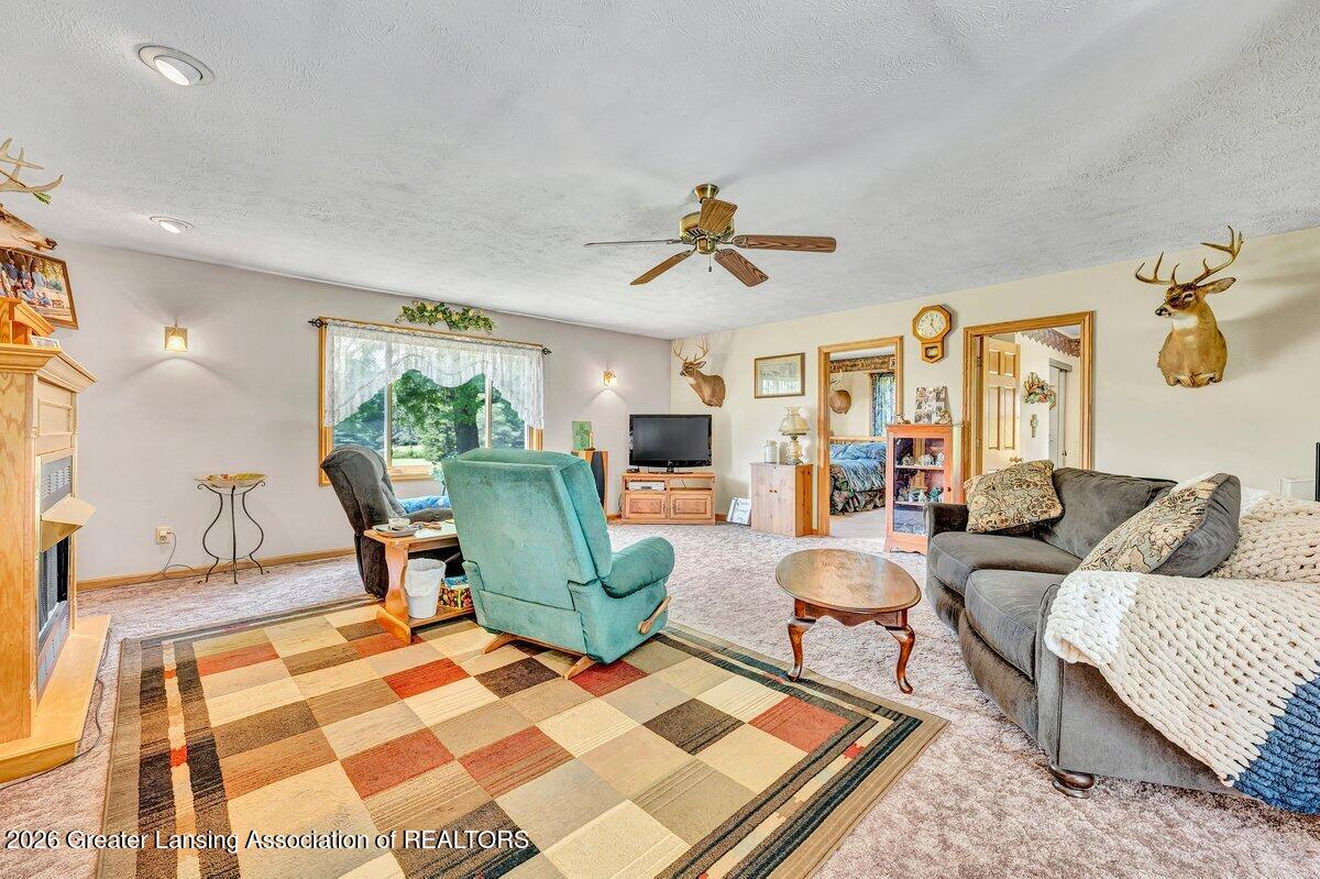 2234 West Taft Road Perrinton, MI 48871 - Photo 20 of 37 DSC04109