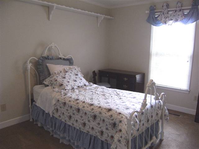 117 Coventry Road Greenville, SC 29615 - Photo 13 of 23 Gallery Image 13