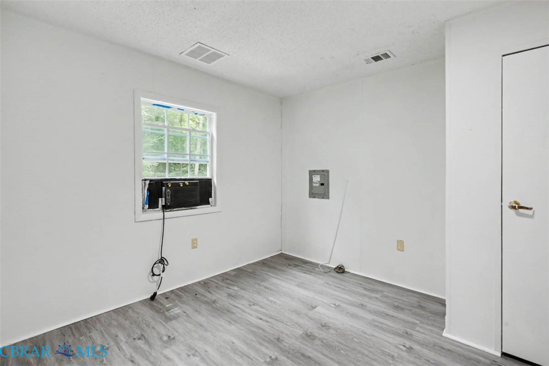 327 Chapel Neck Road North, VA 23128 - Photo 19 of 23