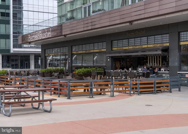 $2,659,900 | 7043 Liberty Lane, McLean, VA 22101