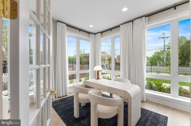 $2,659,900 | 7043 Liberty Lane, McLean, VA 22101