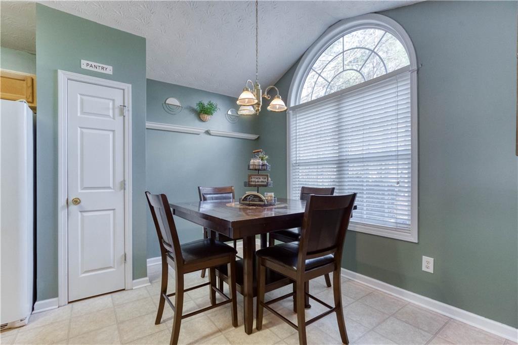 902 Yellow Pine Circle Winder, GA 30680 - Photo 6 of 33