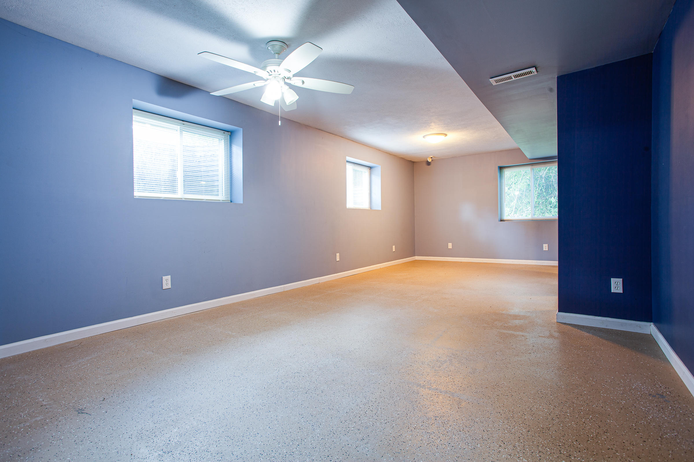 114 Monticello Road Oak Ridge, TN 37830 - Photo 18 of 29 114monticello-14