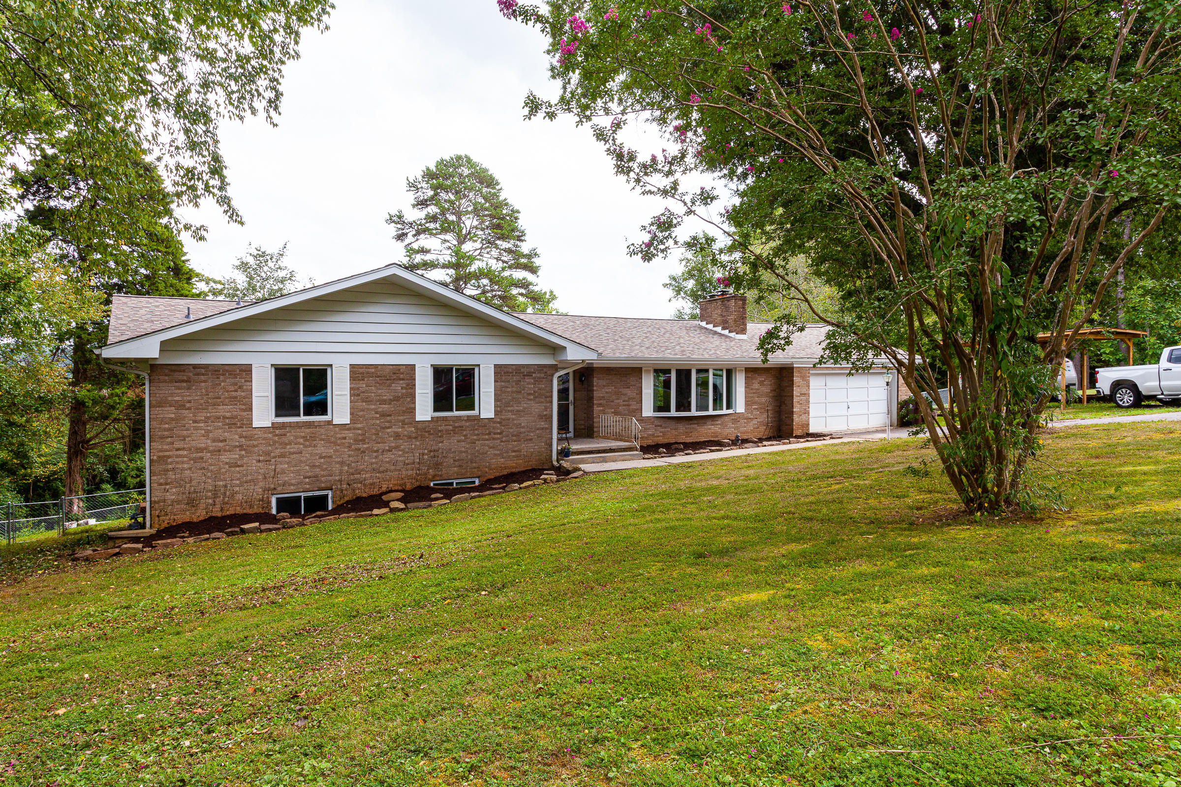 114 Monticello Road Oak Ridge, TN 37830 - Photo 29 of 29 114mont-5
