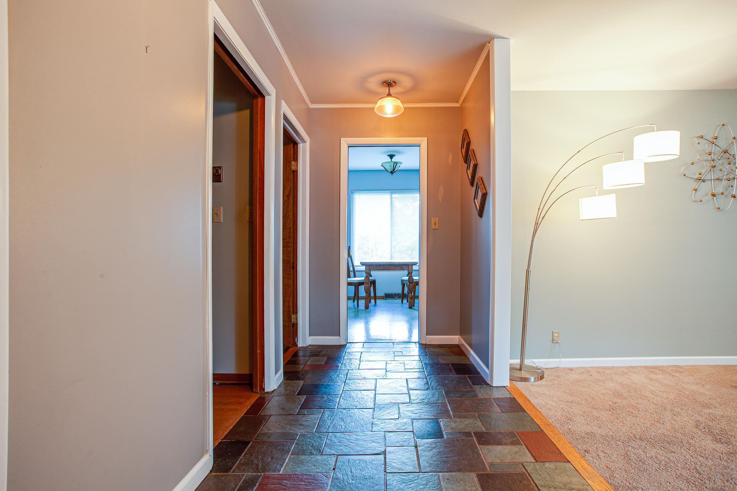 114 Monticello Road Oak Ridge, TN 37830 - Photo 5 of 29 114monticello-41