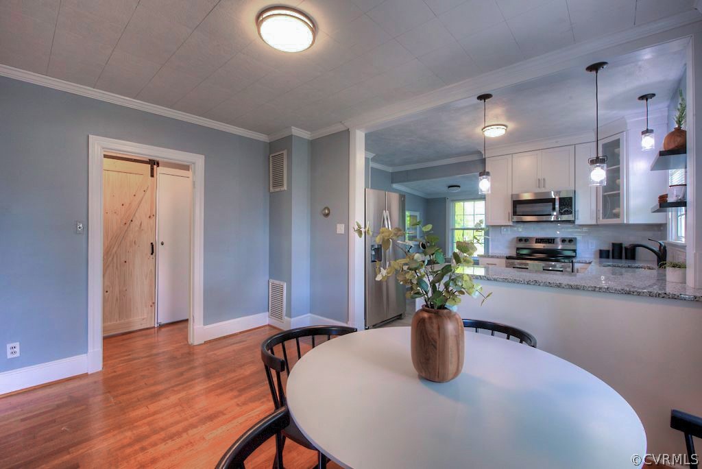 2205 Newman Road Richmond, VA 23231 - Photo 11 of 30 Alternate view of the dining area. Just look at th