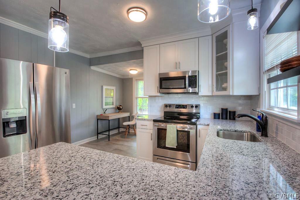 2205 Newman Road Richmond, VA 23231 - Photo 12 of 30 Spectacularly renovated kitchen with granite count