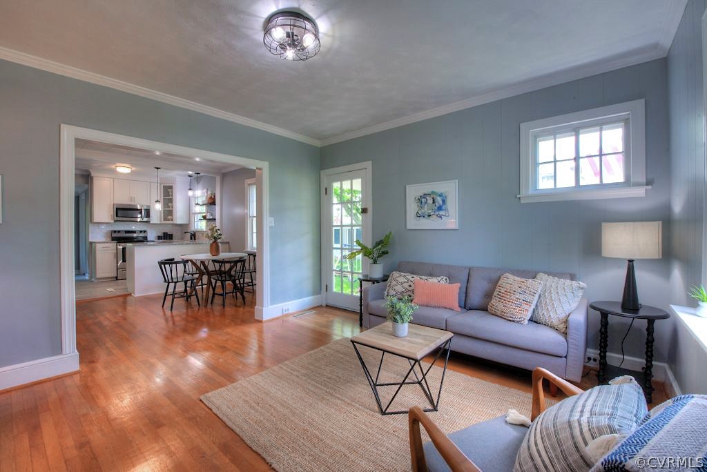 2205 Newman Road Richmond, VA 23231 - Photo 3 of 30 Darling living room with beautiful hardwood floors