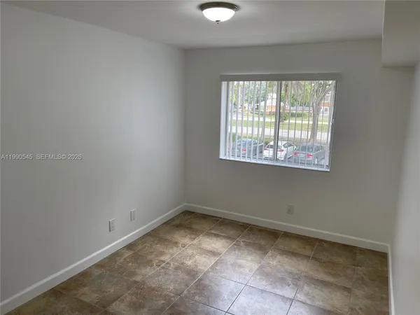 $1,995 | 10630 Southwest 157th Court, Unit 205, Miami, FL 33196