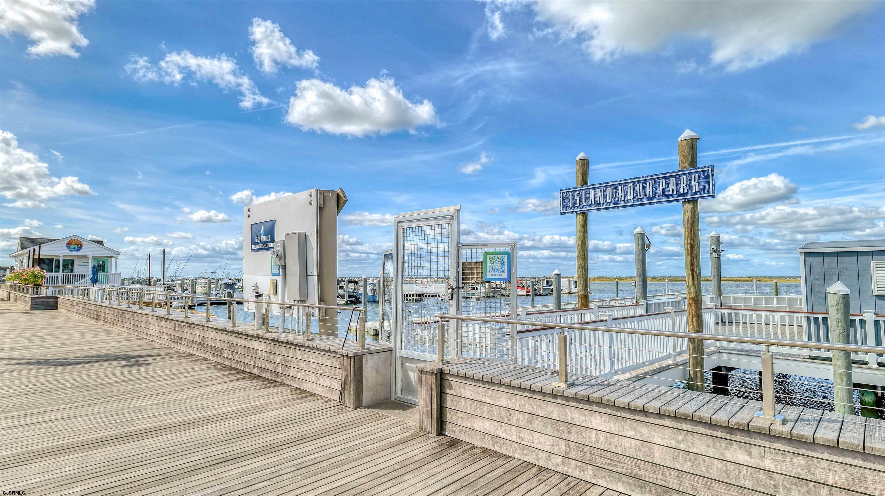 9500 Amherst Avenue, Unit 10 AKA 9 Margate City, NJ 08402 - Photo 16 of 20 a view of a terrace with city view
