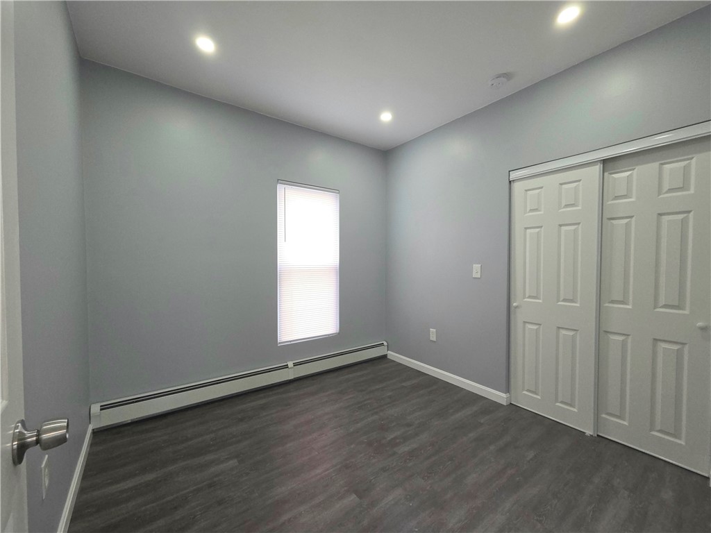 32 Gooding Street Pawtucket, RI 02860 - Photo 6 of 31