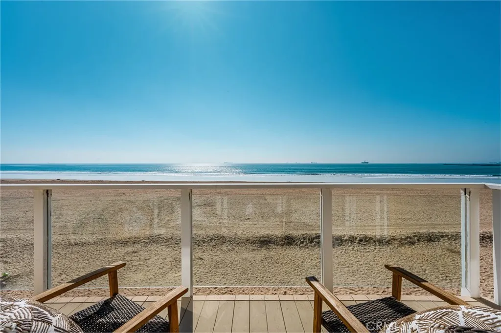 78 Surfside Avenue Surfside, CA 90743 - Photo 28 of 45 a view of a balcony next to a yard