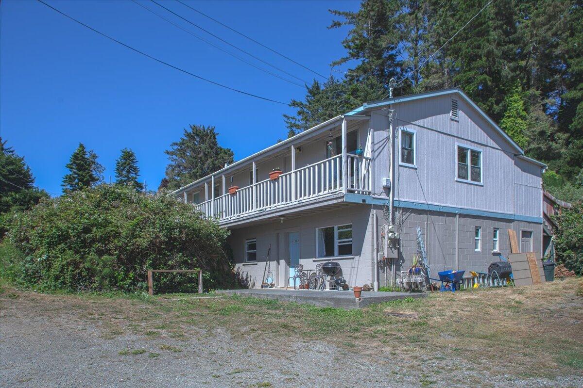 6561 Spring Street Eureka, CA 95503 - Photo 10 of 20