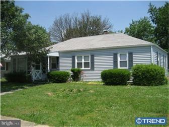 705 Woodsedge Road Wilmington, DE 19804 - Photo 1 of 12 Gallery Image 1