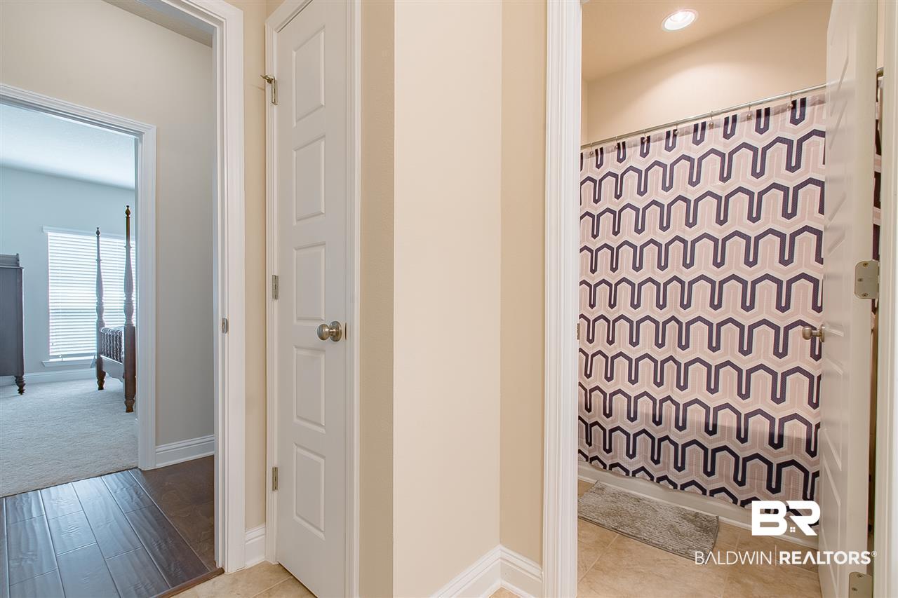 31473 Spoonbill Road Daphne, AL 36527 - Photo 24 of 33 Hall Bath