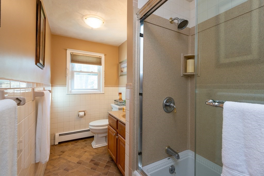 1 June Circle Wakefield, MA 01880 - Photo 14 of 34