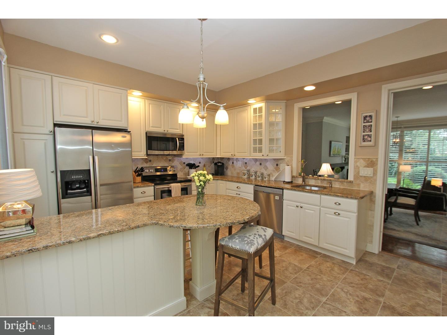 7 Avignon Devon, PA 19333 - Photo 4 of 25 Kitchen