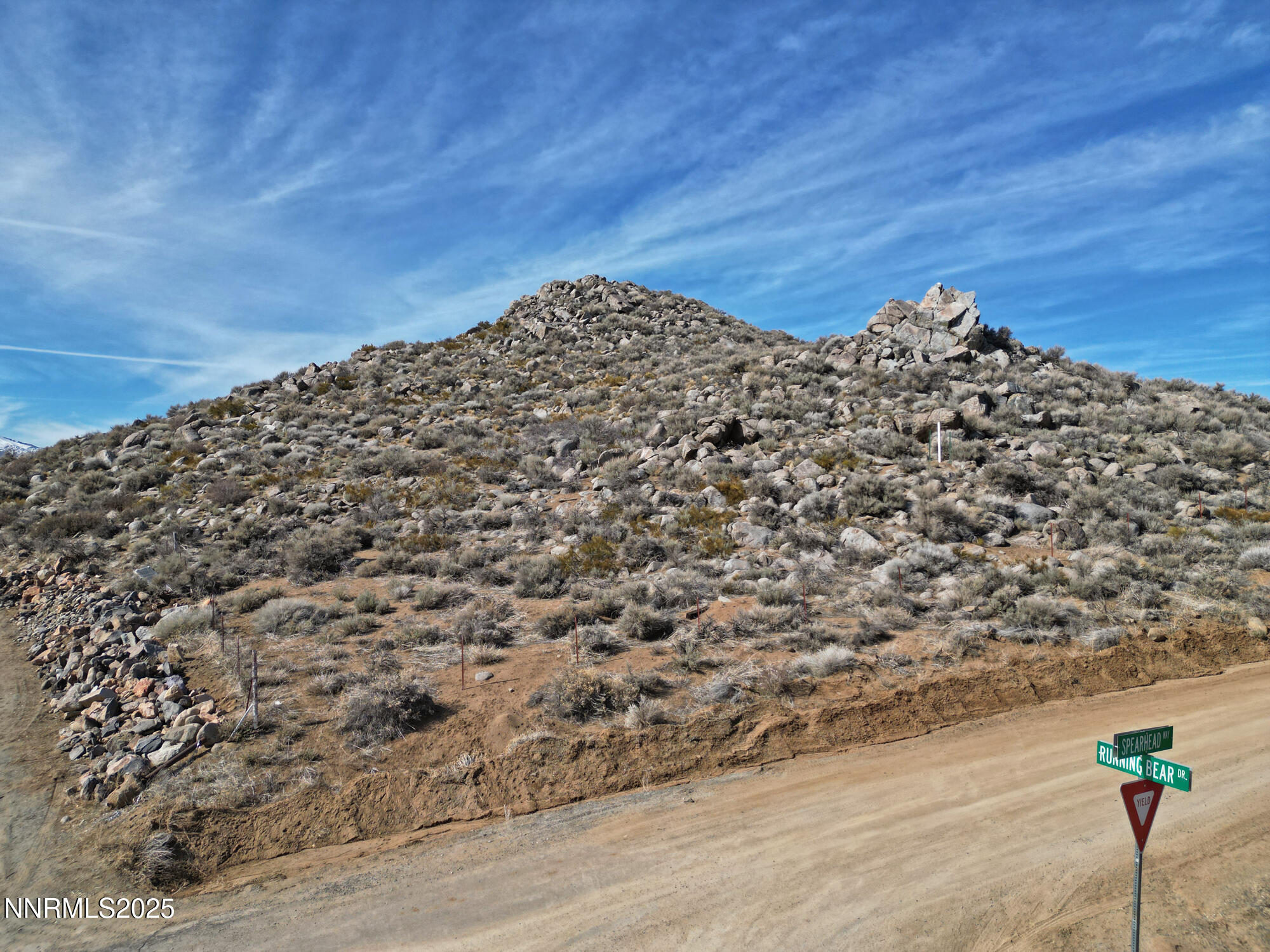 9425 Spearhead Way Reno, NV 89506 - Photo 15 of 16 a view of a large building