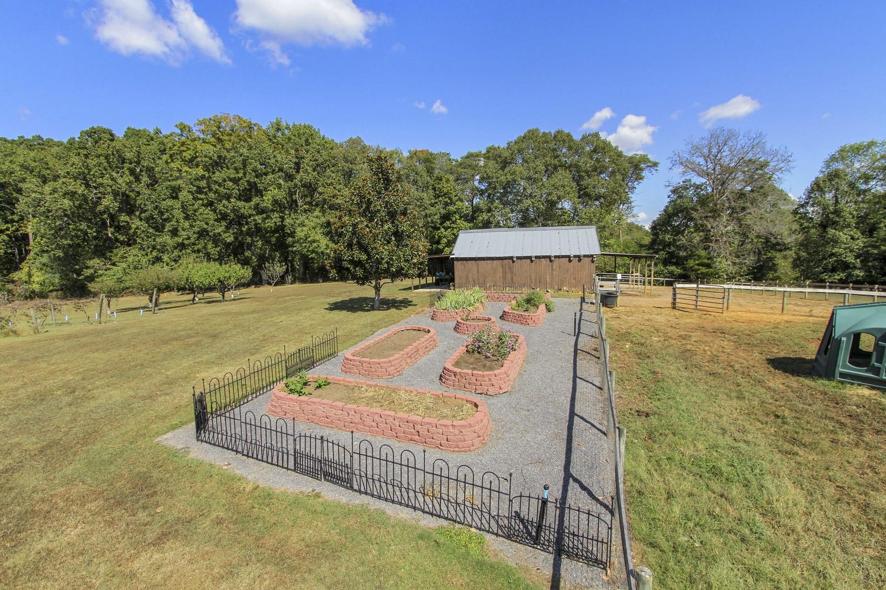 1128 Thompson Bridge Road Maryville, TN 37801 - Photo 25 of 29 25_IMG_4903