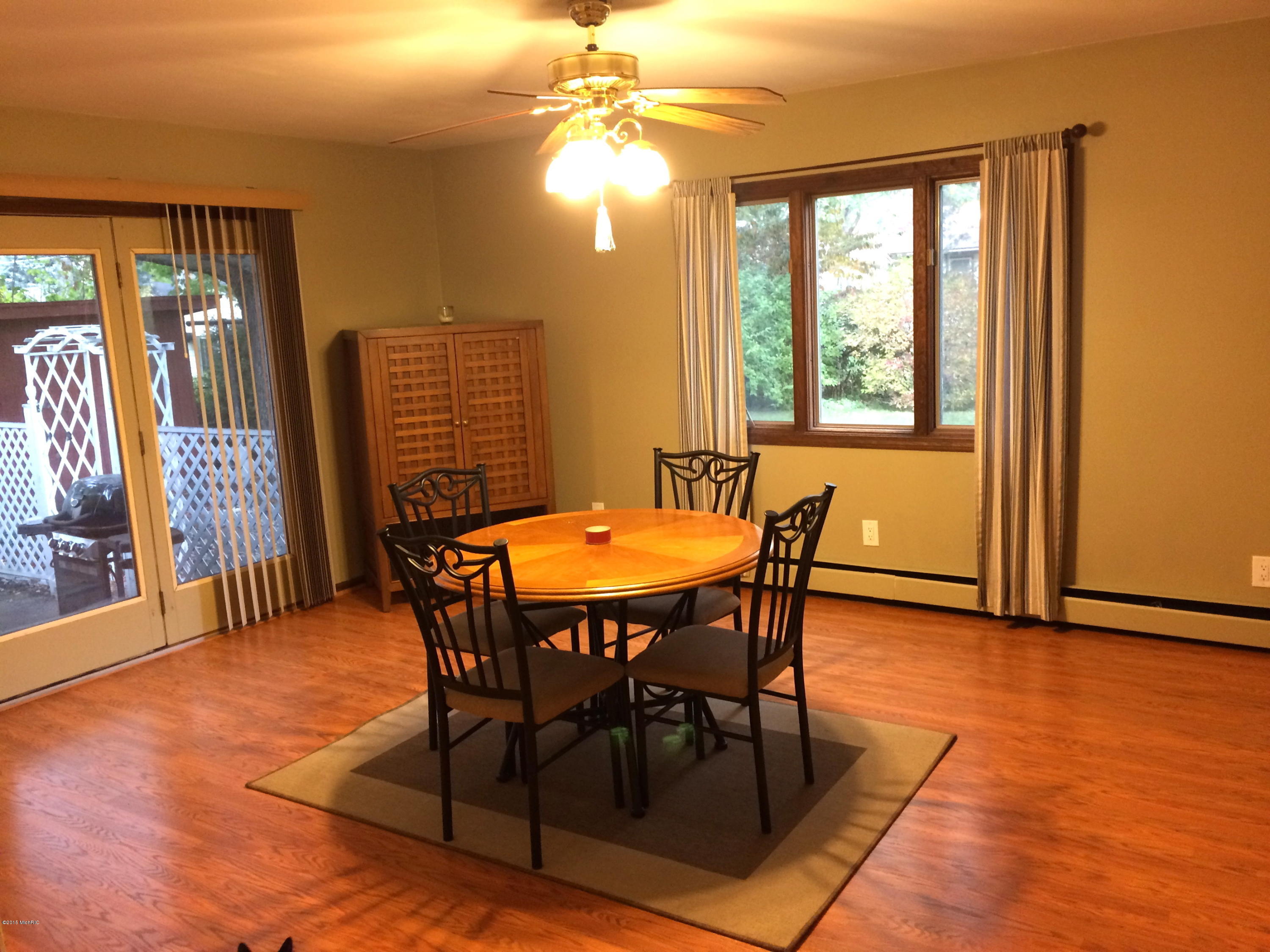 1488 Greenwich Road Muskegon, MI 49441 - Photo 10 of 25 10