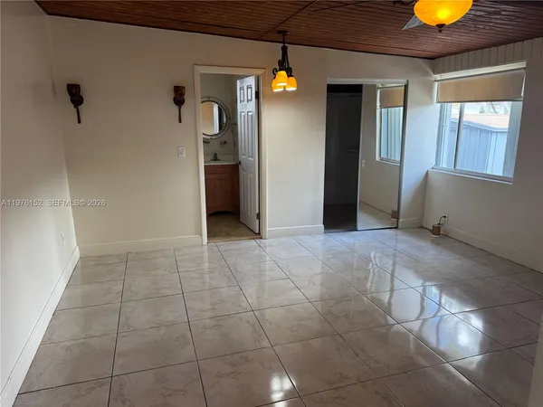 $2,000 | 4265 Northwest 3rd Street, Miami, FL 33126