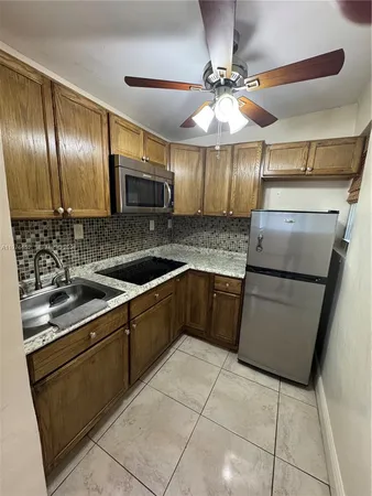 $2,000 | 4265 Northwest 3rd Street, Miami, FL 33126