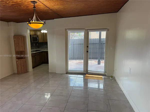 $2,000 | 4265 Northwest 3rd Street, Miami, FL 33126