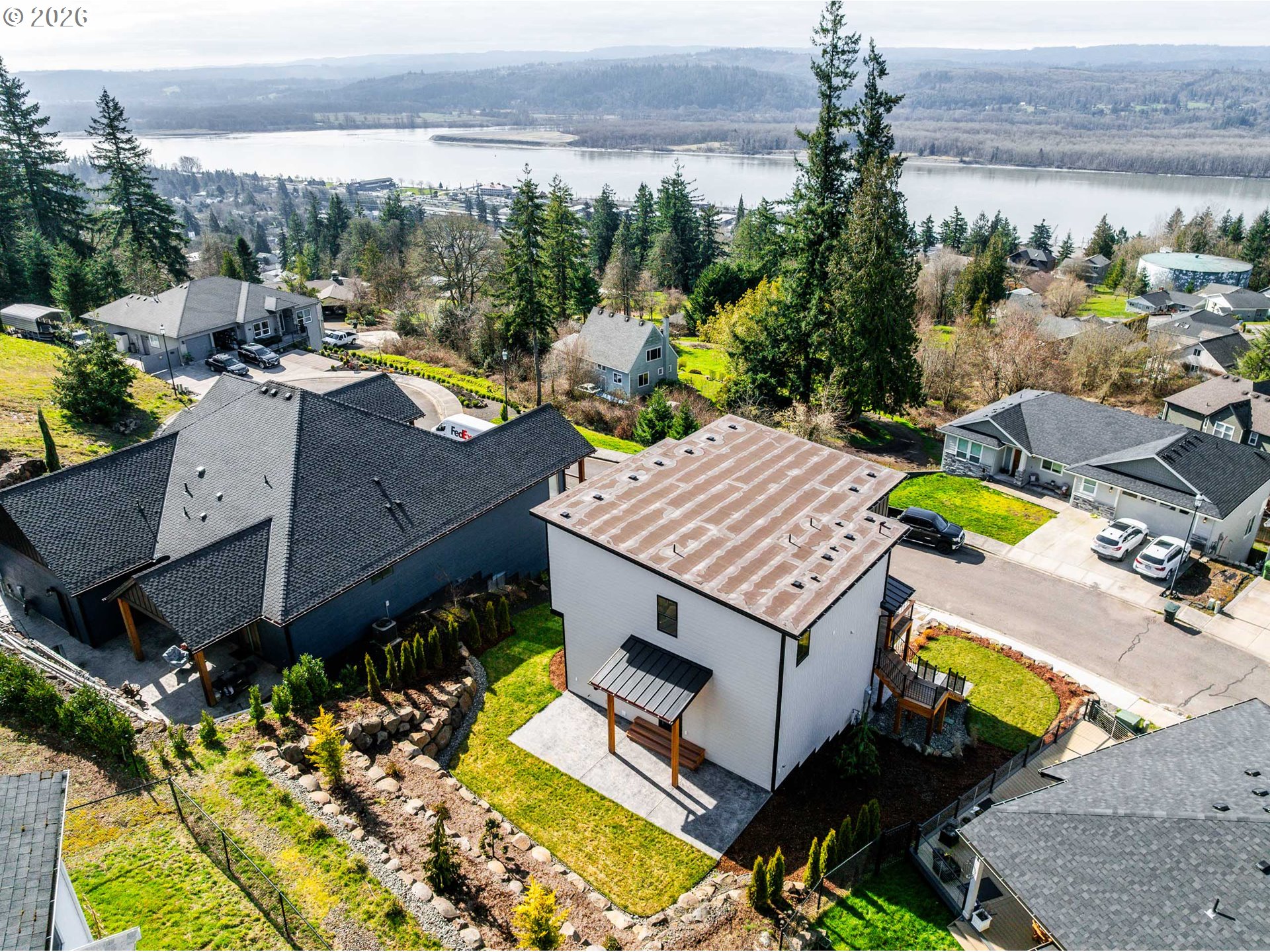 120 Victoria Circle Kalama, WA 98625 - Photo 37 of 44 an aerial view of a house with a ocean view