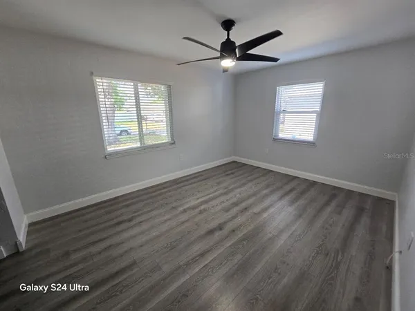 $2,500 | 5942 52nd Avenue North, Kenneth City, FL 33709