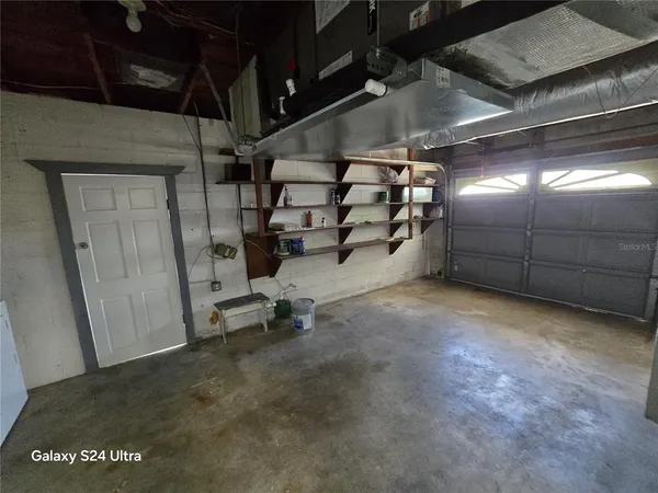 $2,500 | 5942 52nd Avenue North, Kenneth City, FL 33709
