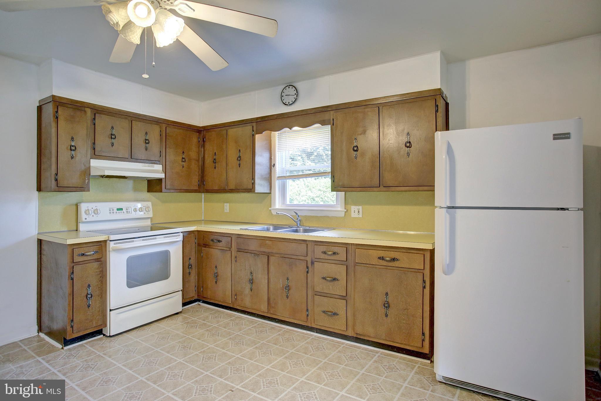 200 Forge Road Boiling Springs, PA 17007 - Photo 5 of 21 Gallery Image 5