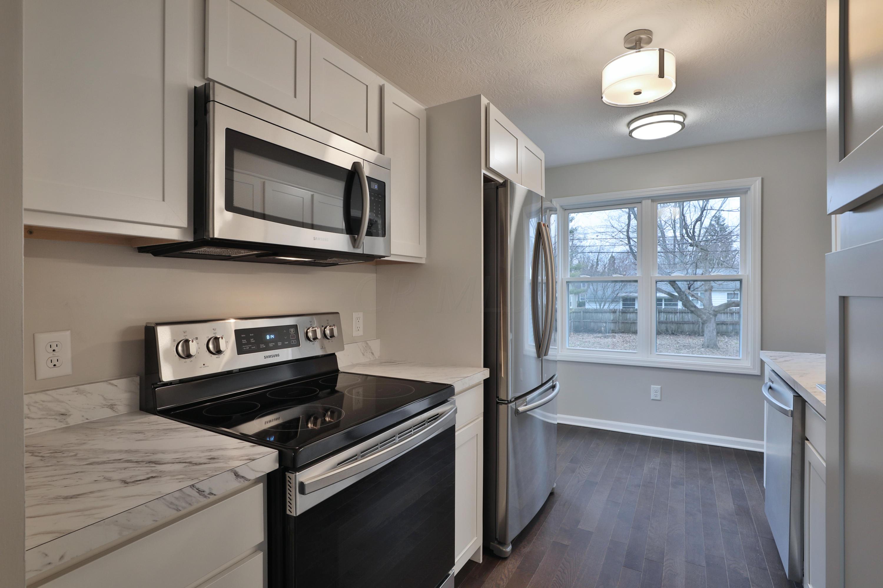 494 Chase Road Columbus, OH 43214 - Photo 9 of 38 Gallery Image 9