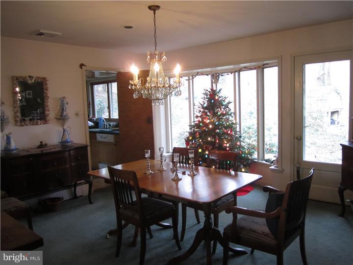 103 Warwick Road Yardley, PA 19067 - Photo 6 of 19 Gallery Image 6