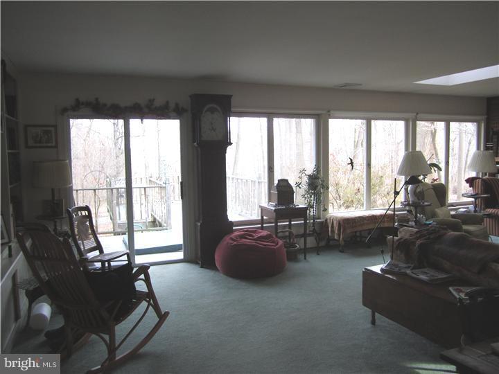 103 Warwick Road Yardley, PA 19067 - Photo 8 of 19 Gallery Image 8