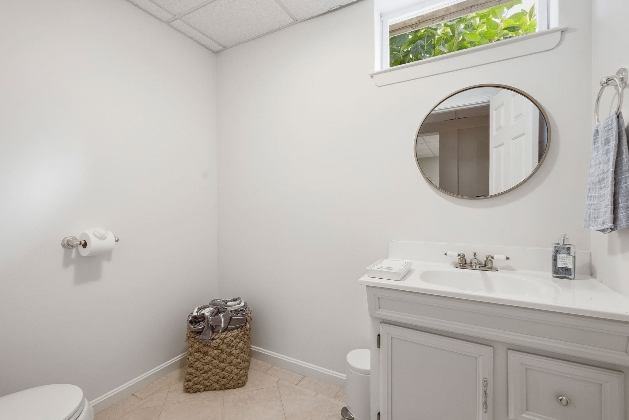 9 Peterson Road Peabody, MA 01960 - Photo 37 of 42 Gallery Image 37