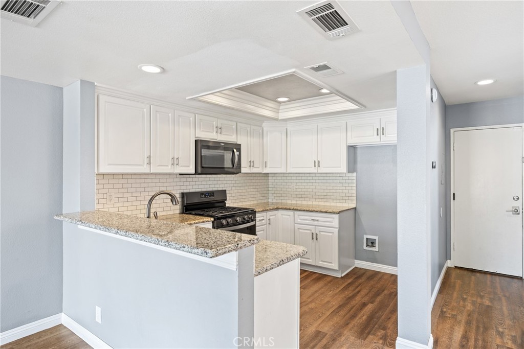 3514 Myers Street, Unit 10 Riverside, CA 92503 - Photo 8 of 28