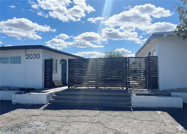 $950 | 2030 Sunrise Avenue, Unit 2, Las Vegas, NV 89101
