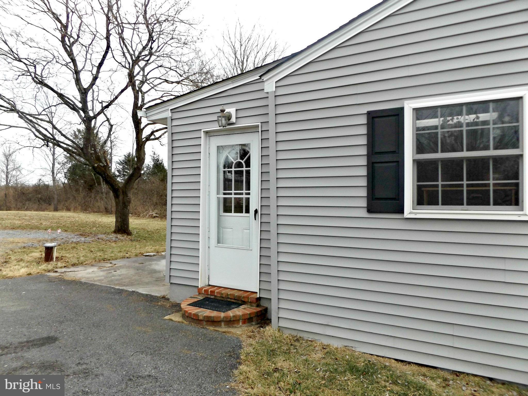 200 Russell Road Berryville, VA 22611 - Photo 25 of 27 Side/Kitchen Entrance
