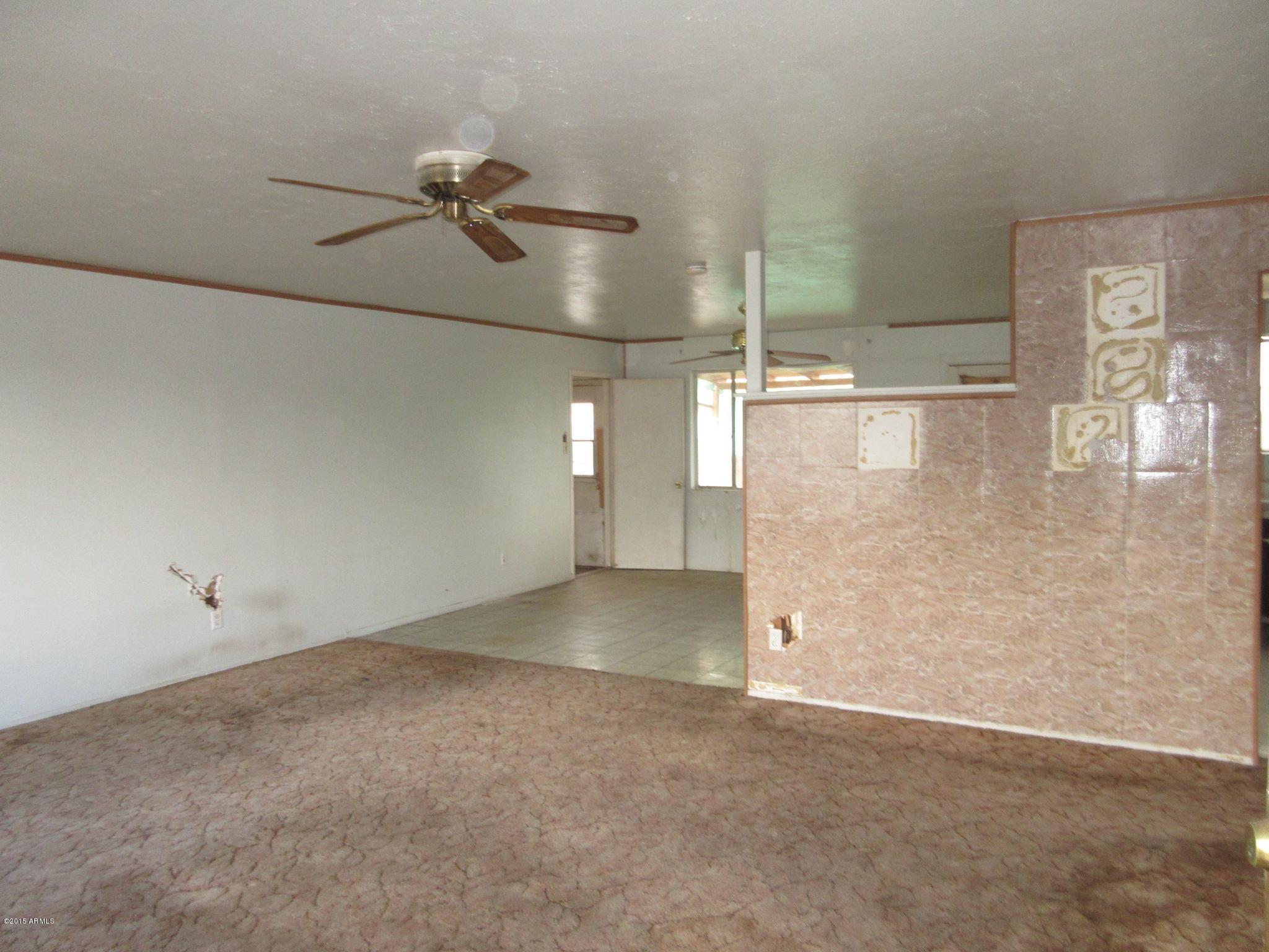 5061 West Osborn Road Phoenix, AZ 85031 - Photo 2 of 10 LIVING ROOM