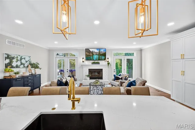 $1,225,000 | 4211 Austin Ridge Drive, St. Charles, MO 63304