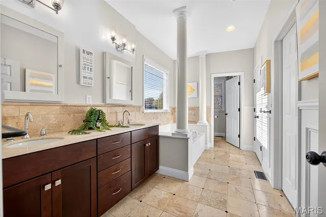 $1,225,000 | 4211 Austin Ridge Drive, St. Charles, MO 63304