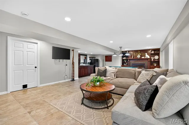 $1,225,000 | 4211 Austin Ridge Drive, St. Charles, MO 63304