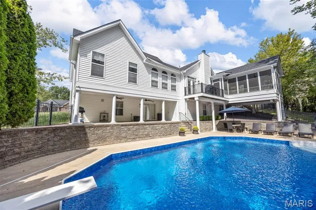 $1,225,000 | 4211 Austin Ridge Drive, St. Charles, MO 63304