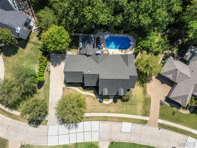 $1,225,000 | 4211 Austin Ridge Drive, St. Charles, MO 63304