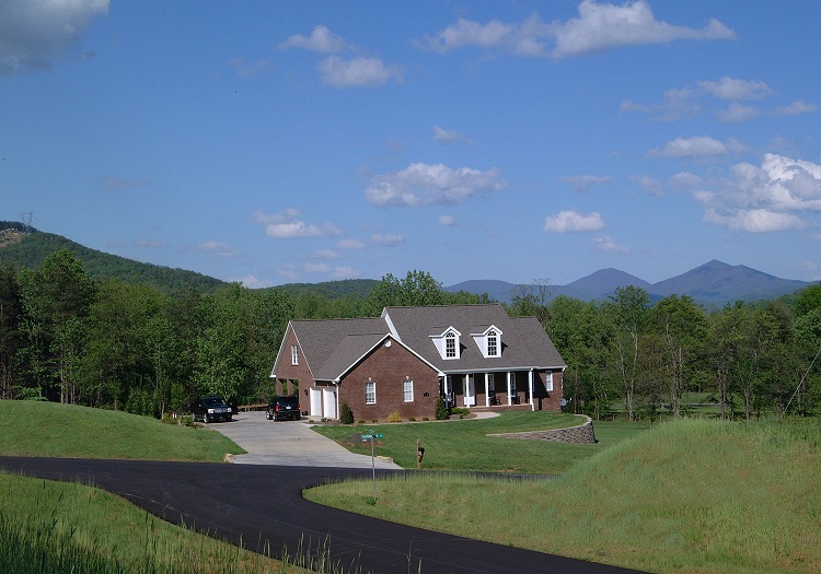 Lot 54 Turtle Rock Ridge Blue Ridge, VA 24064 - Photo 3 of 19 a front view of a house with a yard