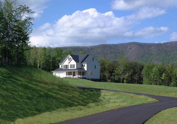Lot 54 Turtle Rock Ridge Blue Ridge, VA 24064 - Photo 4 of 19 a front view of a house with a yard