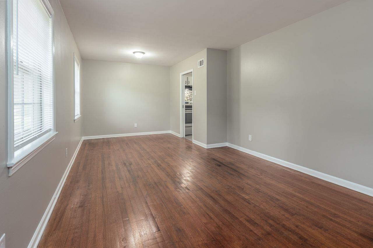 2951 Invergarry Road Memphis, TN 38128 - Photo 5 of 23 Gallery Image 5